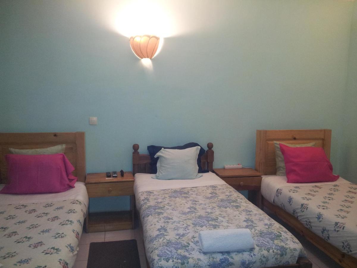 K.méléon-Hôtel Antananarivo Esterno foto